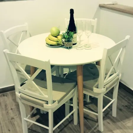 Gianna Apartman Lovran